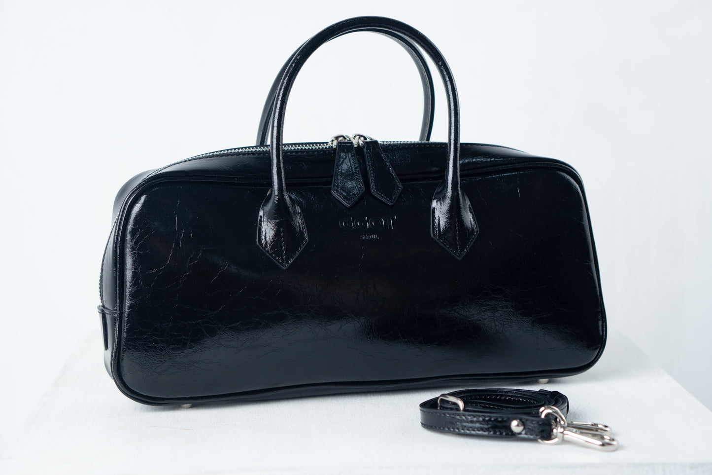 METROPOLITAN BAG-SHINY BLACK